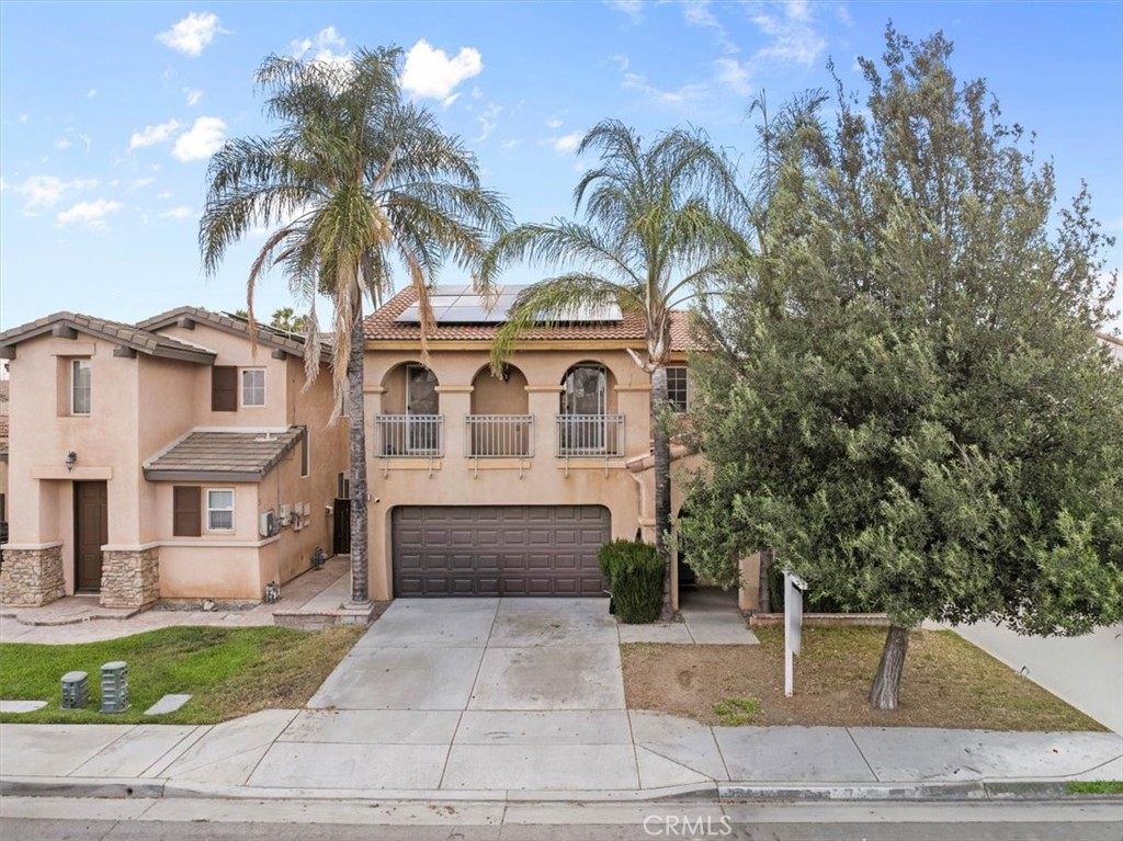 1474 Albillo Loop Perris, CA 92571 - Photo 2 of 35