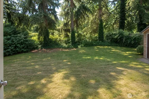 $992,000 | 11209 Northeast 112th Street, Kirkland, WA 98033