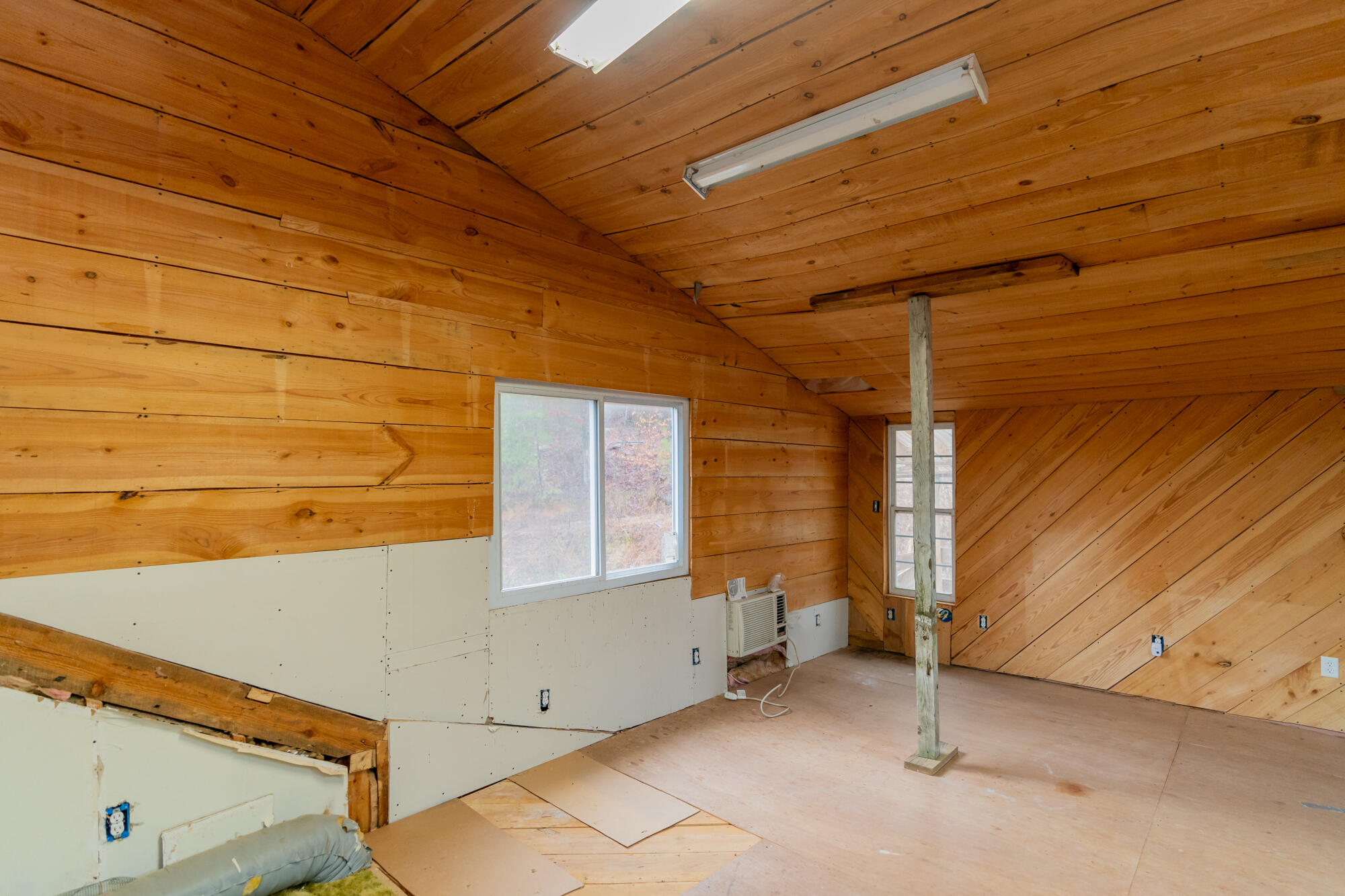 801 Tram Trail Dunlap, TN 37327 - Photo 49 of 80 Upstair room