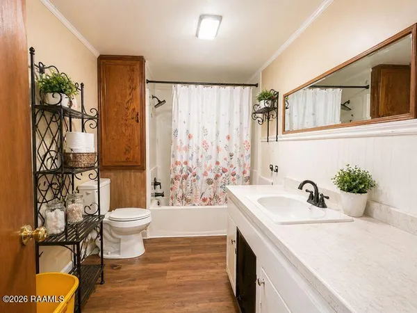 $90,000 | 220 South Leonard Street, Abbeville, LA 70510