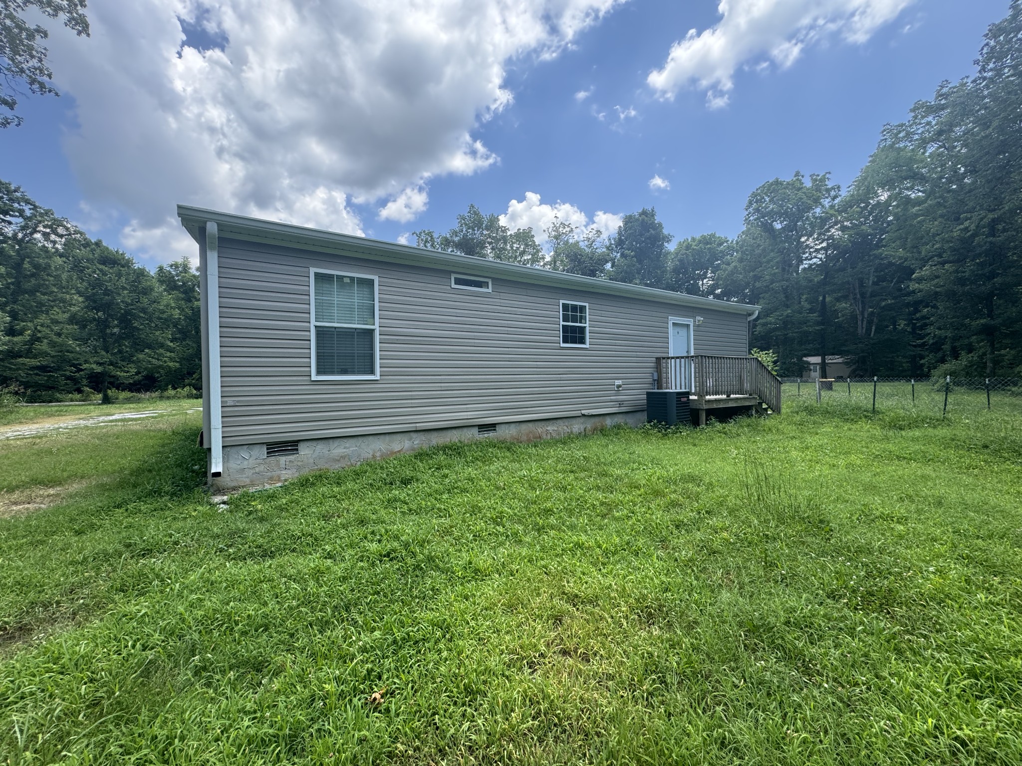 1763 Wade Brown Road Lewisburg, TN 37091 - Photo 2 of 17