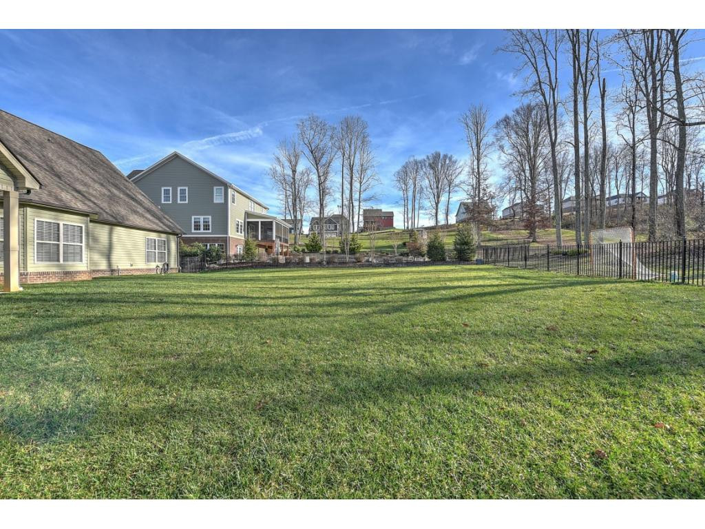 2912 Viewforth Court Kingsport, TN 37664 - Photo 33 of 35 Photo 33