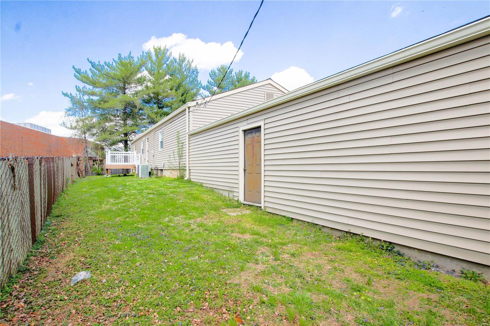 1600 Mullanphy Road Florissant, MO 63031 - Photo 8 of 22 Gallery Image 8