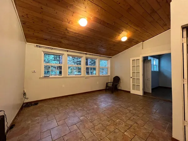 $2,800 | 334 Paterson Plank Road, Unit 1, Jersey City, NJ 07307