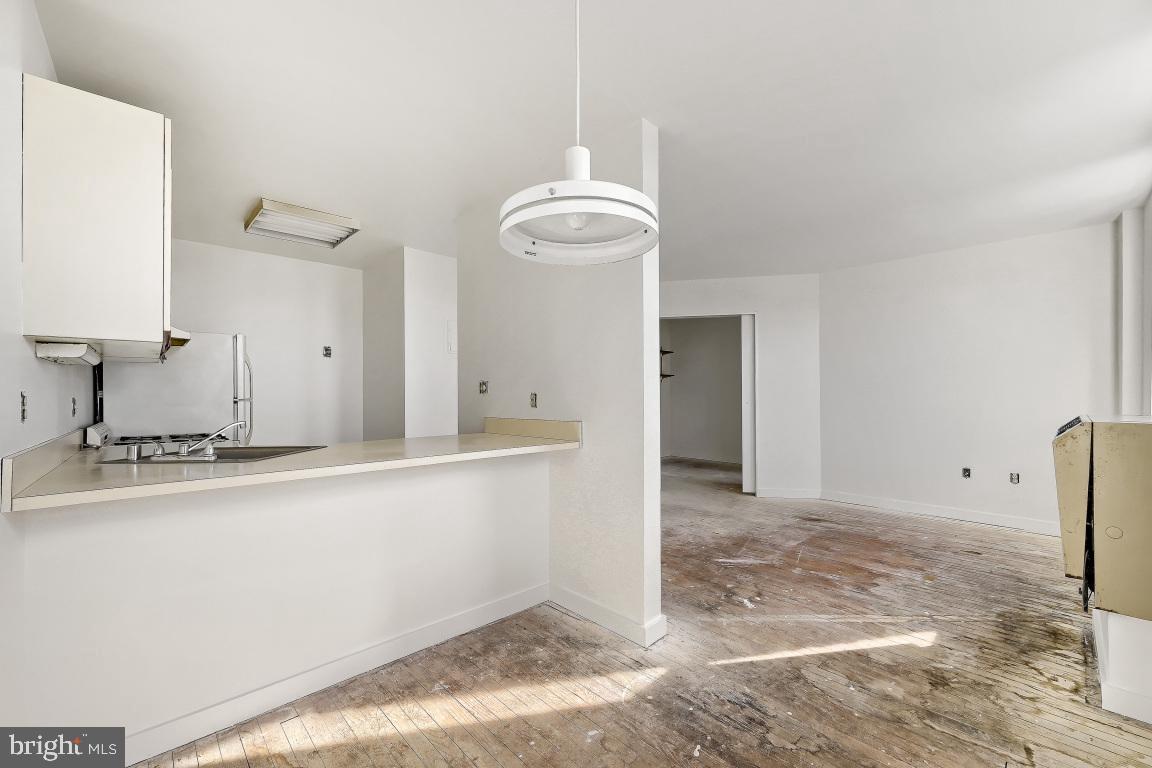 1001 St Paul Street, Unit 12D Baltimore, MD 21202 - Photo 7 of 17 Bright, open space ready for your vision.