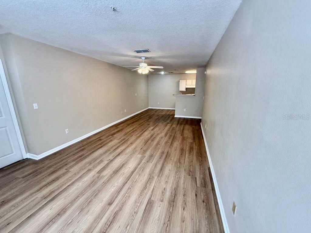 4332 South Kirkman Road, Unit 1003 Orlando, FL 32811 - Photo 5 of 17