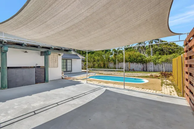 $2,650 | 1225 16th Avenue North, Lake Worth Beach, FL 33460