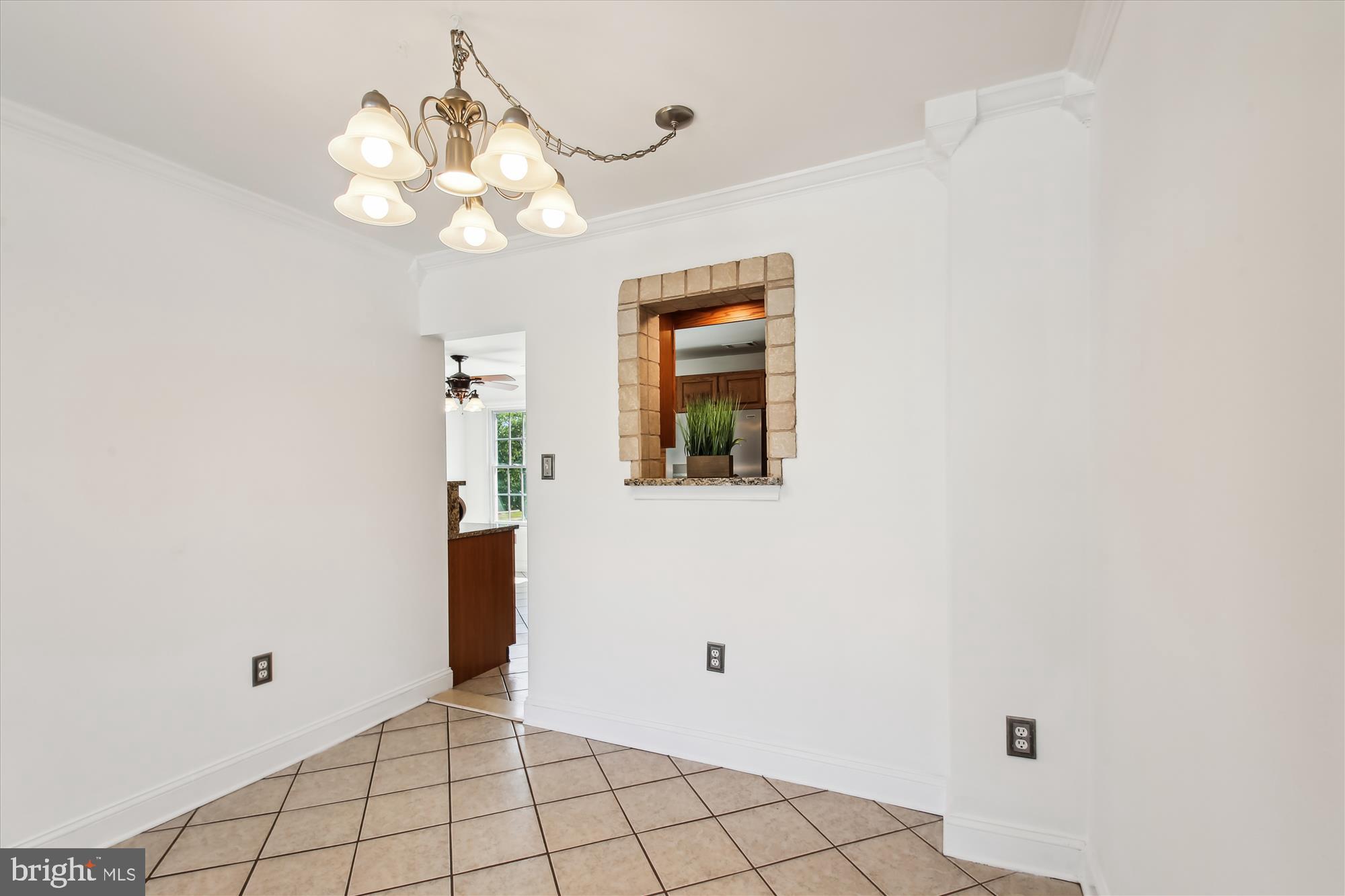 1669 Ridgely Court Crofton, MD 21114 - Photo 17 of 48 Dining Room