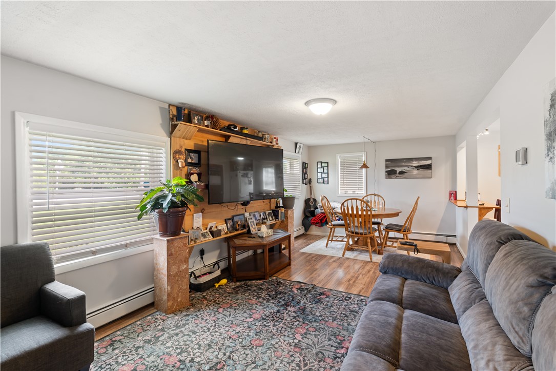 489 Plank Road Penfield, NY 14580 - Photo 12 of 47