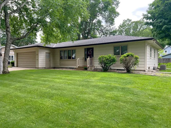 $255,000 | 1804 7th Street Southwest, Willmar, MN 56201