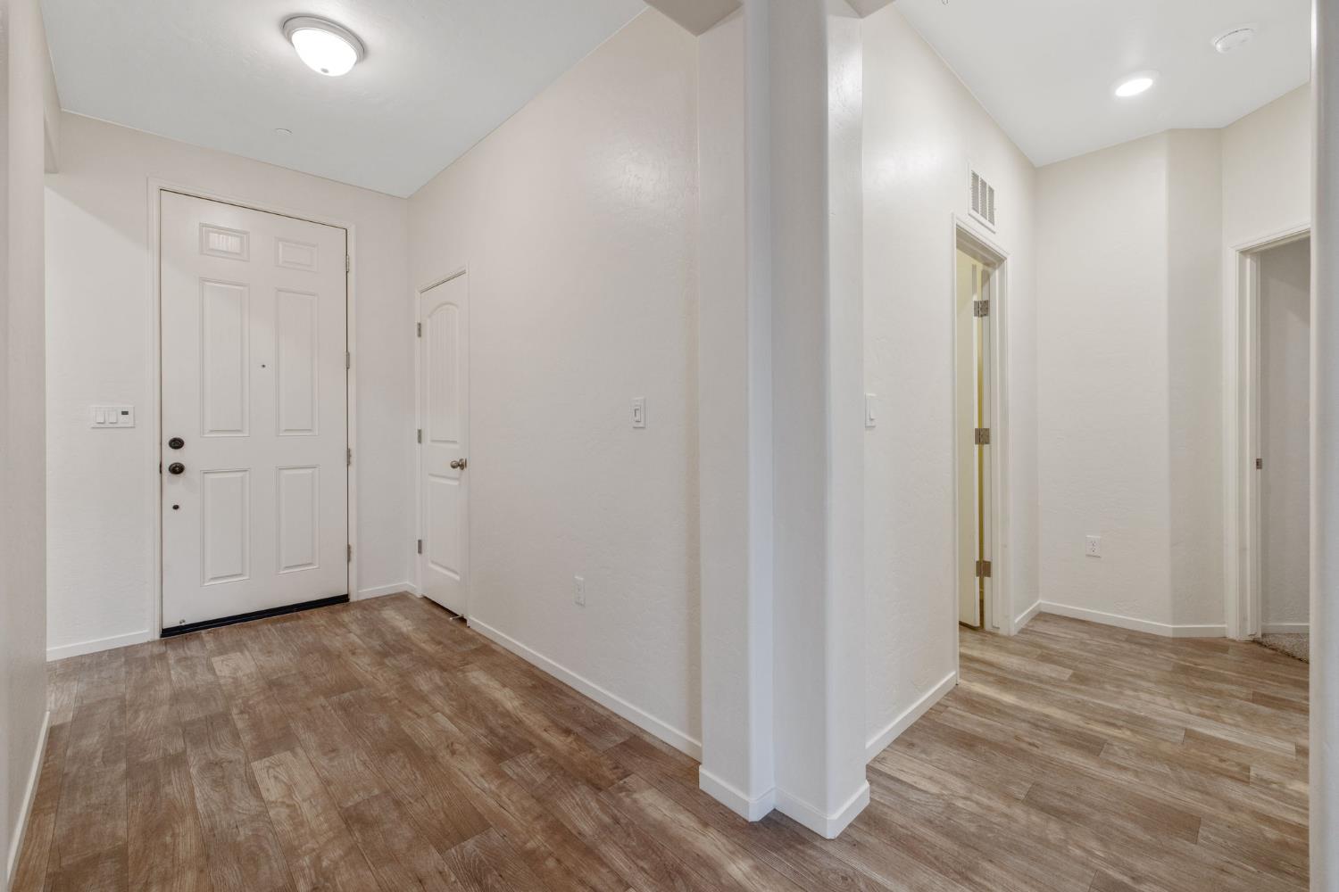 1595 Springcrest Street Hanford, CA 93230 - Photo 31 of 46