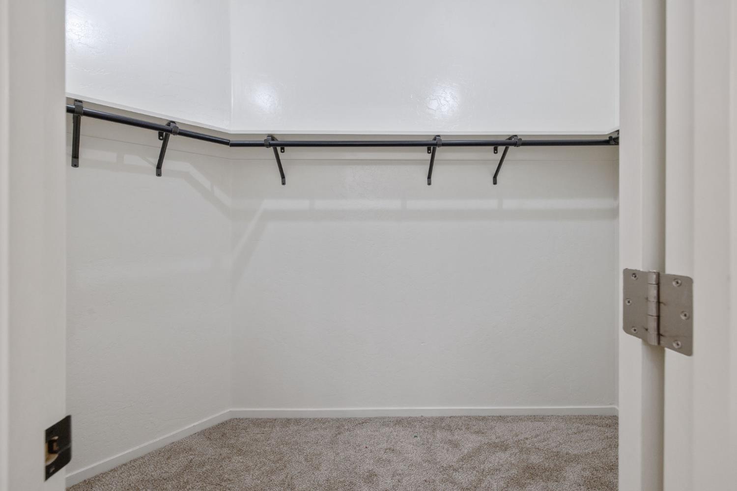 1595 Springcrest Street Hanford, CA 93230 - Photo 39 of 46