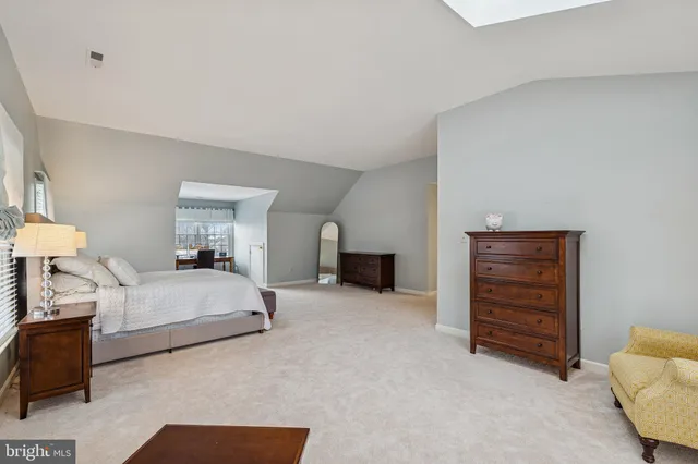 $1,099,000 | 404 Beauregard Drive Southeast, Leesburg, VA 20175