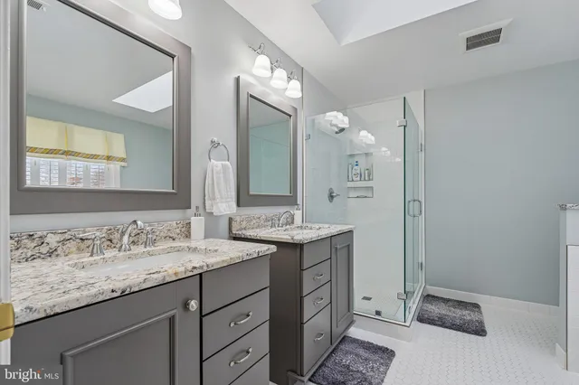 $1,099,000 | 404 Beauregard Drive Southeast, Leesburg, VA 20175