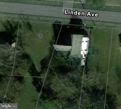 a close view of a mirror