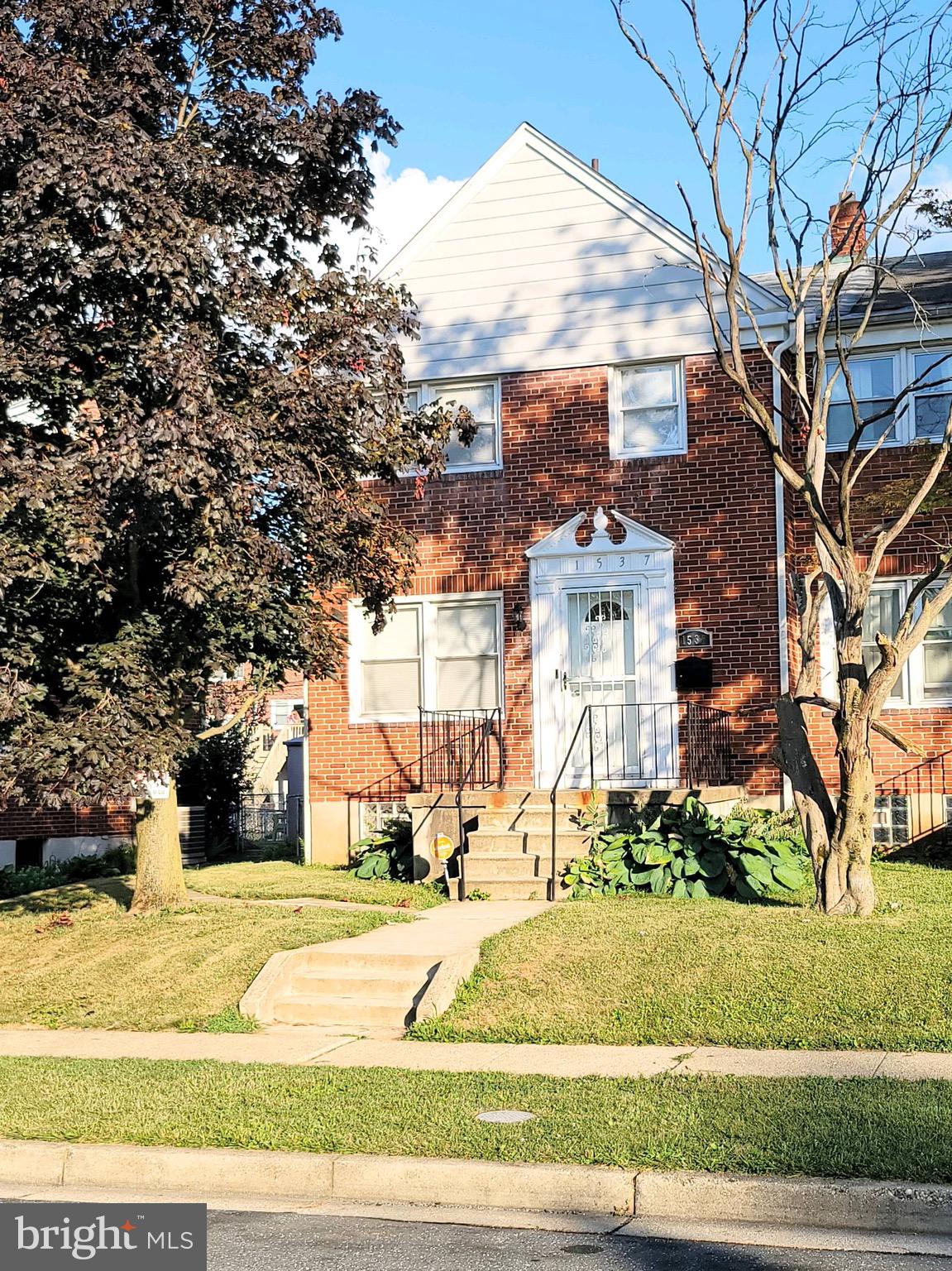 1537 Clairidge Road Baltimore, MD 21207 - Photo 2 of 20
