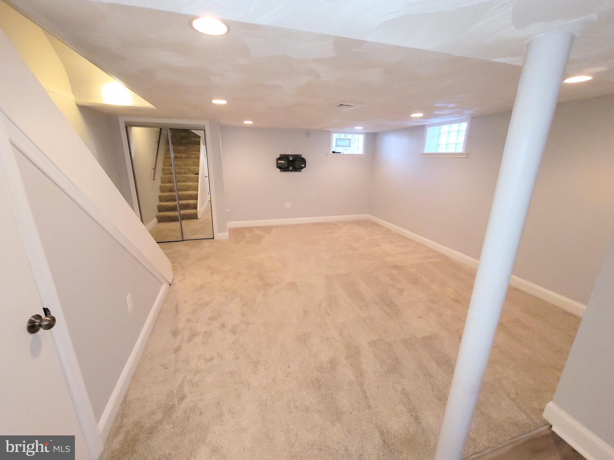 1537 Clairidge Road Baltimore, MD 21207 - Photo 7 of 20
