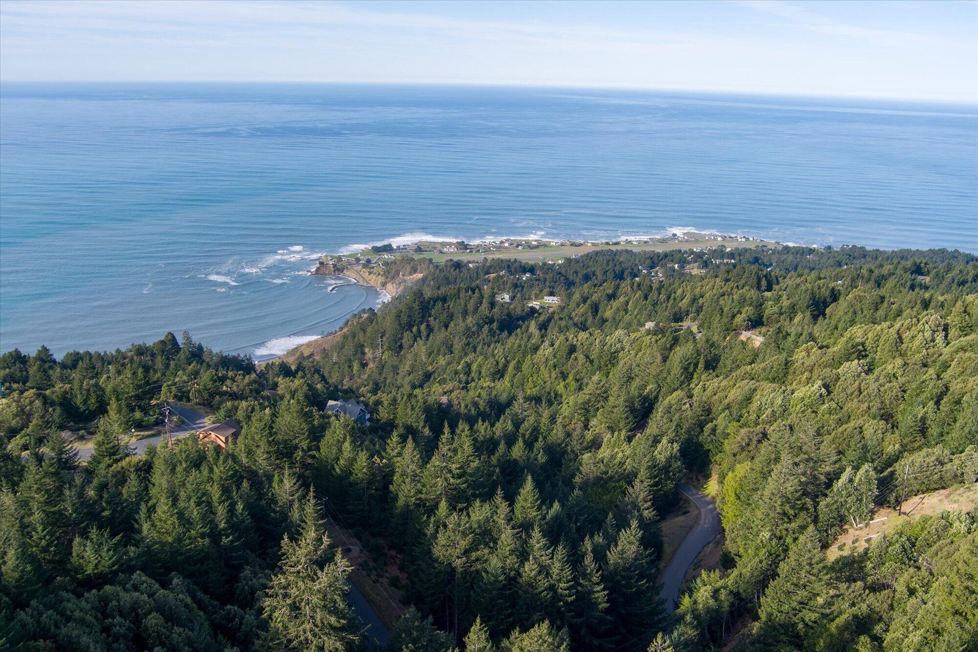 2215 Toth Road Shelter Cove, CA 95589 - Photo 7 of 14