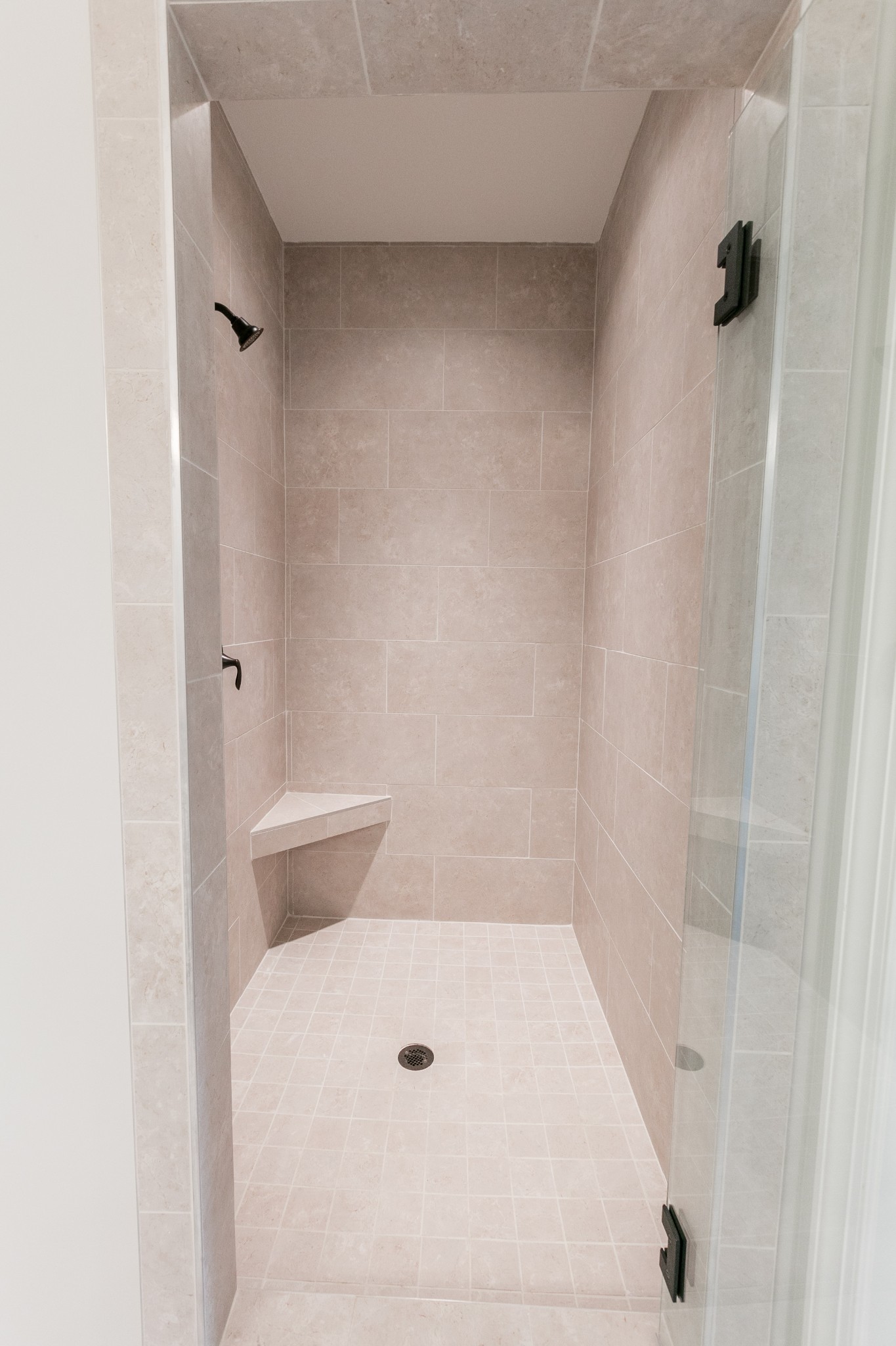 423 Foxrun Run West Springfield, TN 37172 - Photo 33 of 42 a bathroom with a shower and a toilet