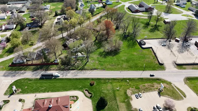 $139,000 | 57 S, Washington, IN 47501