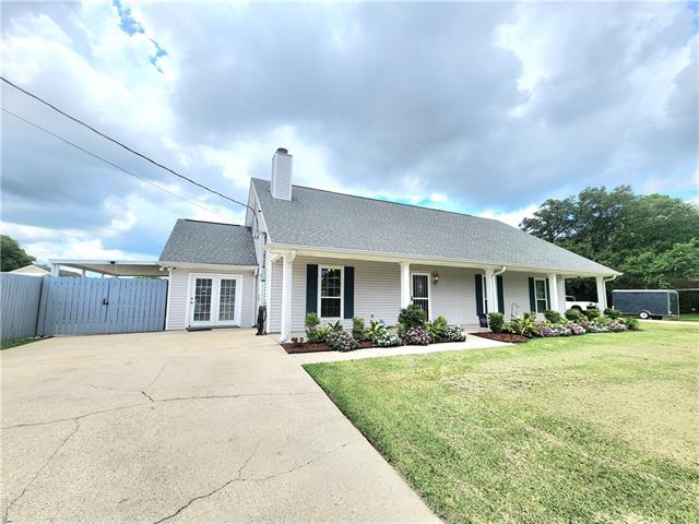 1301 Ave F Marrero, LA 70072 - Photo 2 of 27