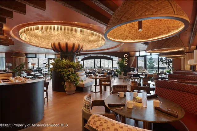 $5,950,000 | 130 Wood Road, Unit 312, Snowmass Village, CO 81615