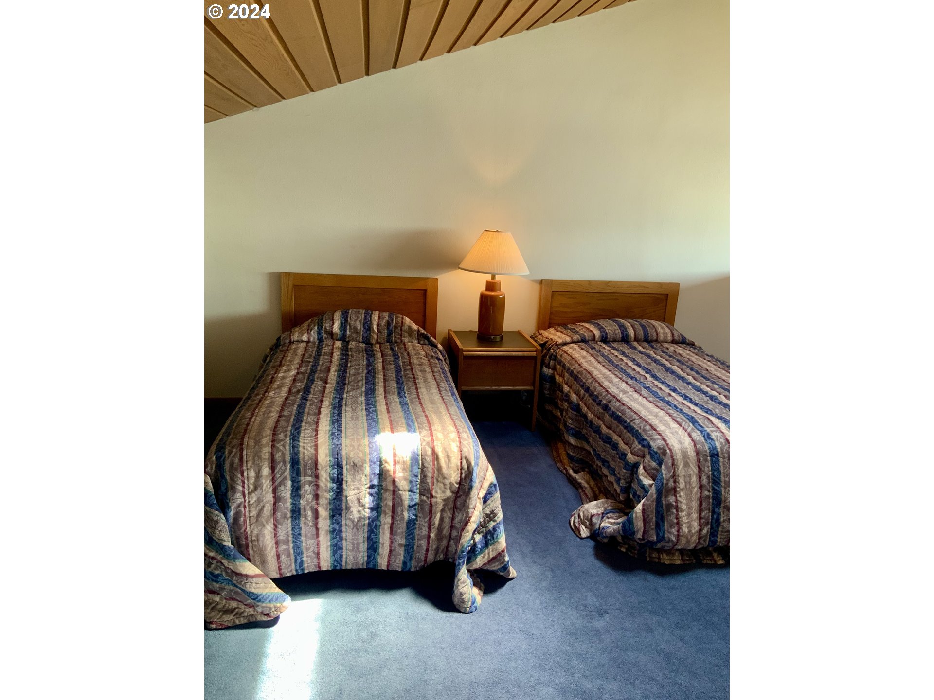 94304 Wedderburn Loop Gold Beach, OR 97444 - Photo 16 of 19 Bedroom