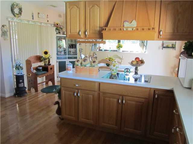 20220 Southwest 48th Place Southwest Ranches, FL 33332 - Photo 8 of 25 Kitchen