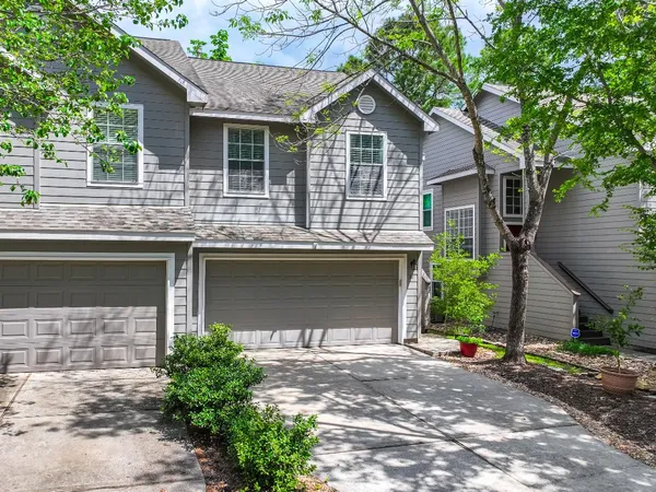 $2,900 | 30 Butterfly Branch Place, The Woodlands, TX 77382