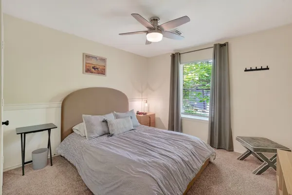 $2,900 | 30 Butterfly Branch Place, The Woodlands, TX 77382
