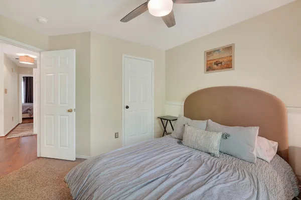 $2,900 | 30 Butterfly Branch Place, The Woodlands, TX 77382