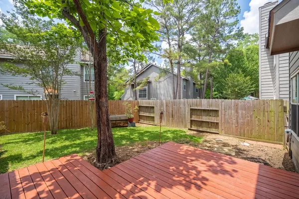 $2,900 | 30 Butterfly Branch Place, The Woodlands, TX 77382