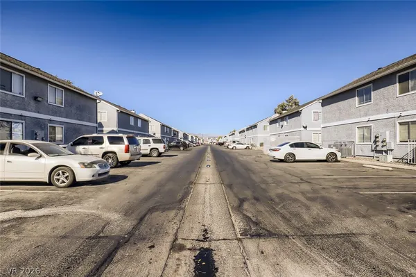 $1,100 | 1843 Cosmic Drive, Unit 268, Las Vegas, NV 89115