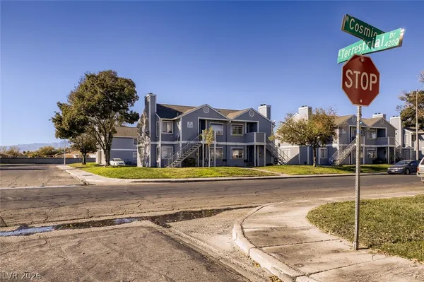 $1,100 | 1843 Cosmic Drive, Unit 268, Las Vegas, NV 89115