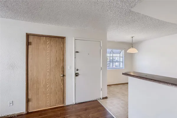 $1,100 | 1843 Cosmic Drive, Unit 268, Las Vegas, NV 89115