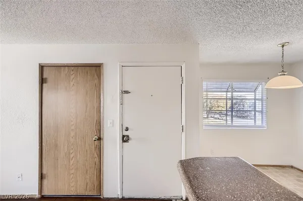 $1,100 | 1843 Cosmic Drive, Unit 268, Las Vegas, NV 89115