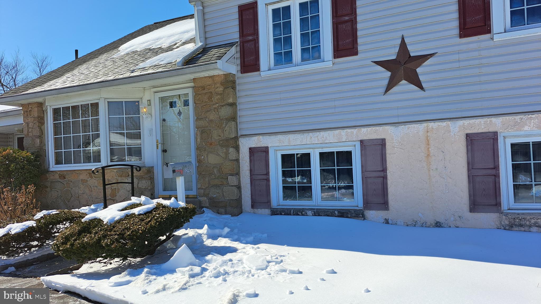 848 Sunnylea Road Lansdale, PA 19446 - Photo 2 of 5 clasic split