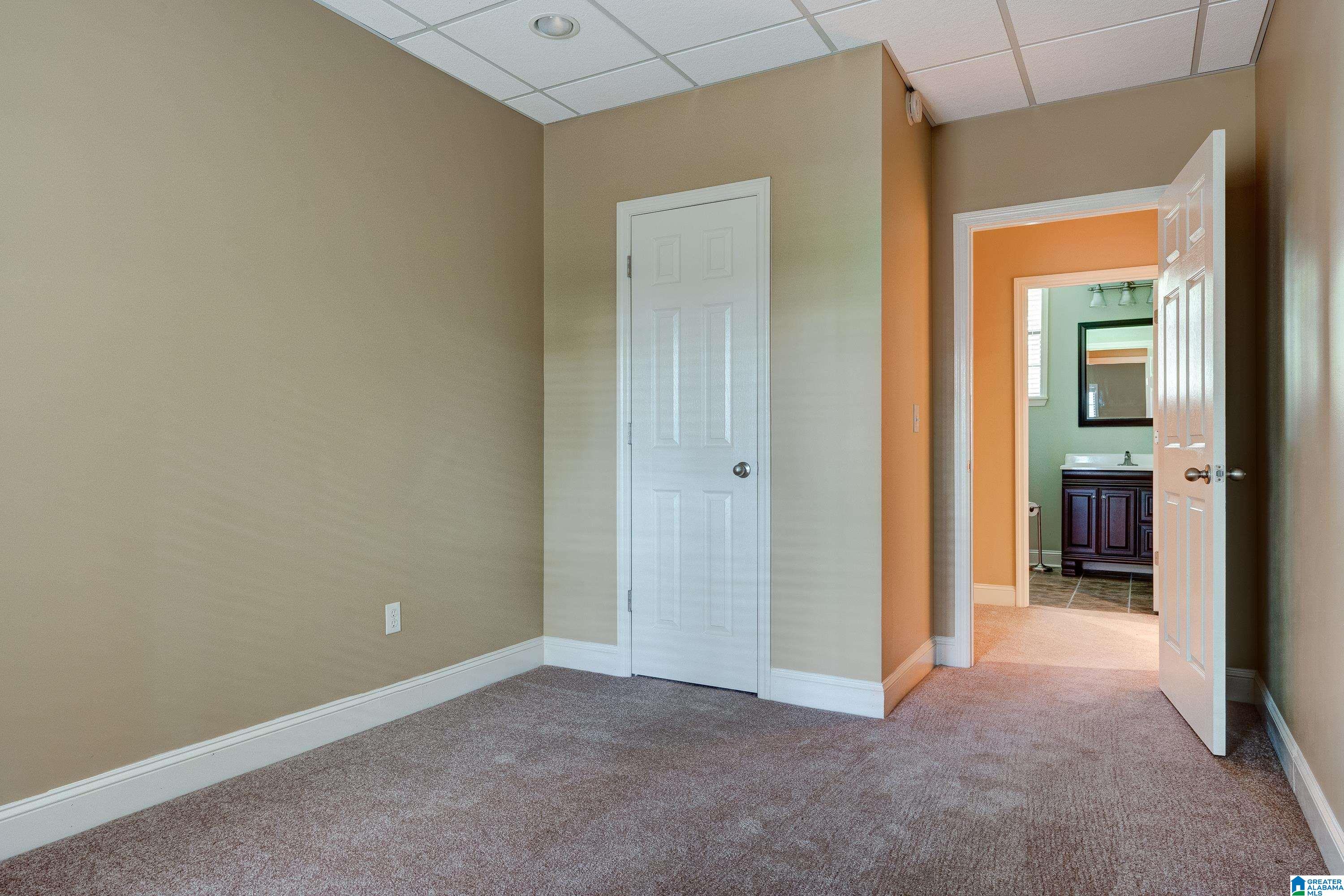 203 Chinaberry Way Alabaster, AL 35114 - Photo 33 of 38