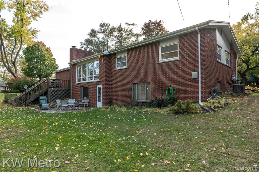 5805 Orion Road Rochester, MI 48306 - Photo 28 of 33