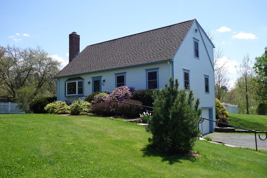 72 West Pomeroy Lane Amherst, MA 01002 - Photo 1 of 30 Gallery Image 1