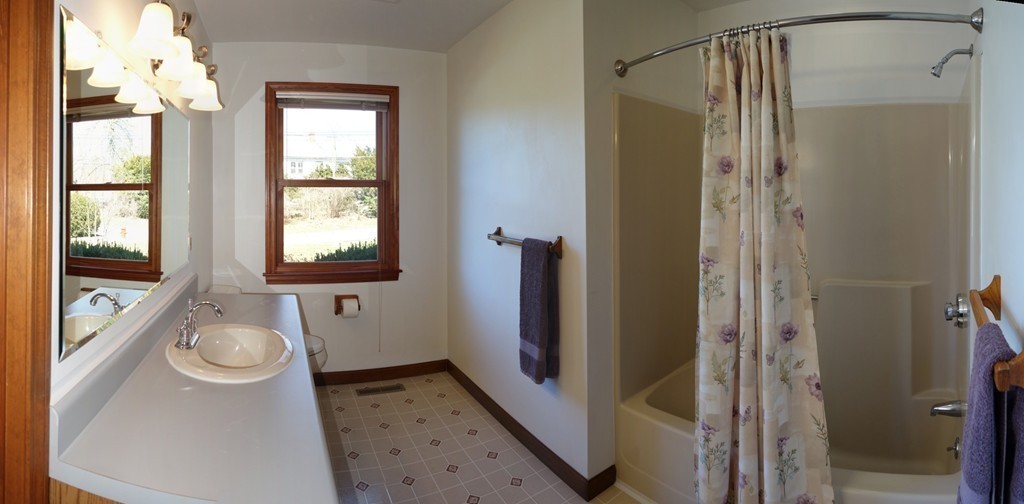 72 West Pomeroy Lane Amherst, MA 01002 - Photo 11 of 30 Gallery Image 11