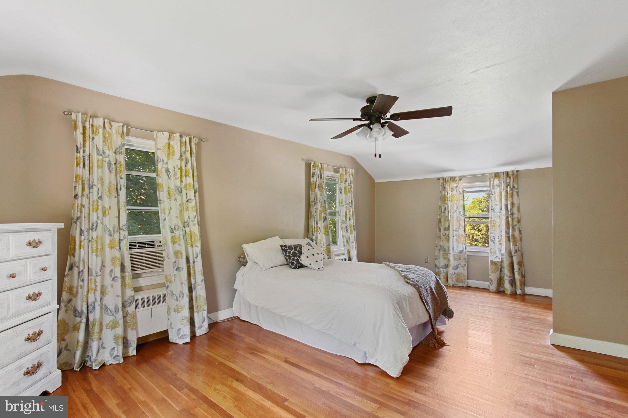 406 Corbin Road York, PA 17403 - Photo 12 of 25