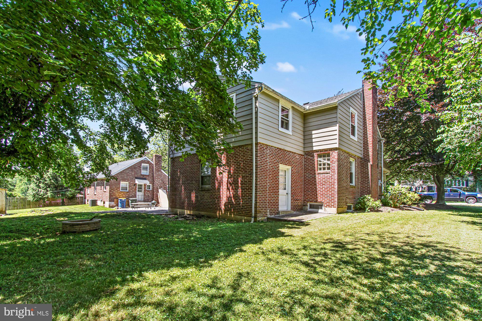 406 Corbin Road York, PA 17403 - Photo 23 of 25