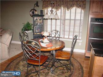 116 Somerfield Road Woolwich Township, NJ 08085 - Photo 7 of 25 Breakfast Room