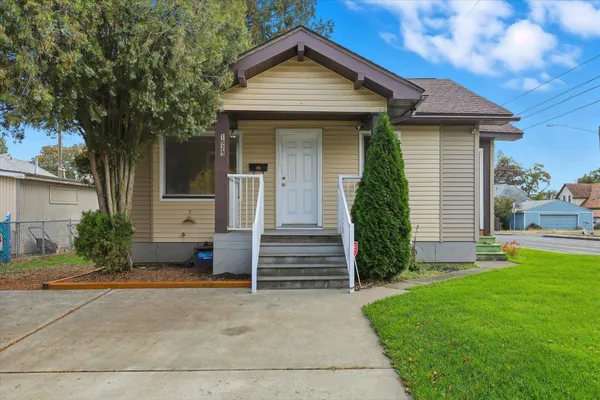 $244,900 | 1529 West Nora Avenue, Spokane, WA 99205
