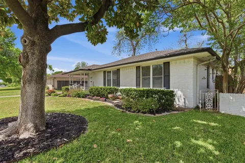 $412,000 | 3241 Lockmoor Lane, Dallas, TX 75220