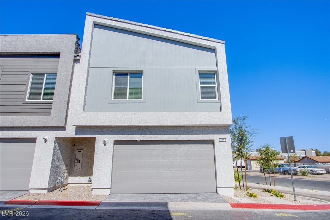145 Aqua Commons Lane Henderson, NV 89015 - Photo 2 of 28