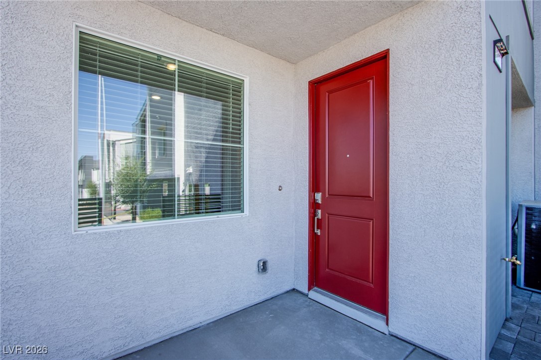 145 Aqua Commons Lane Henderson, NV 89015 - Photo 2 of 20
