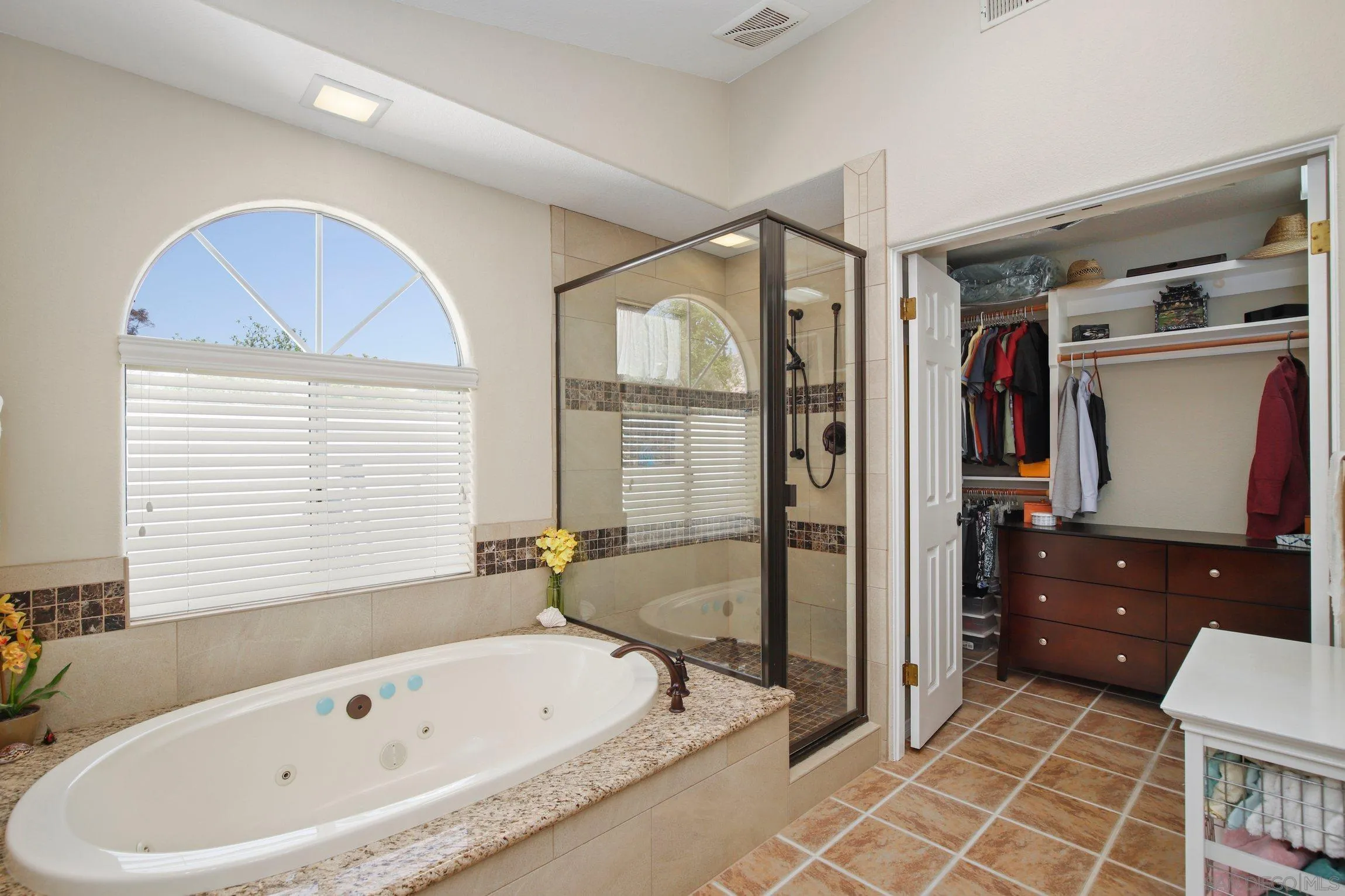 24722 Watt Road Ramona, CA 92065 - Photo 16 of 34 Gallery Image 16