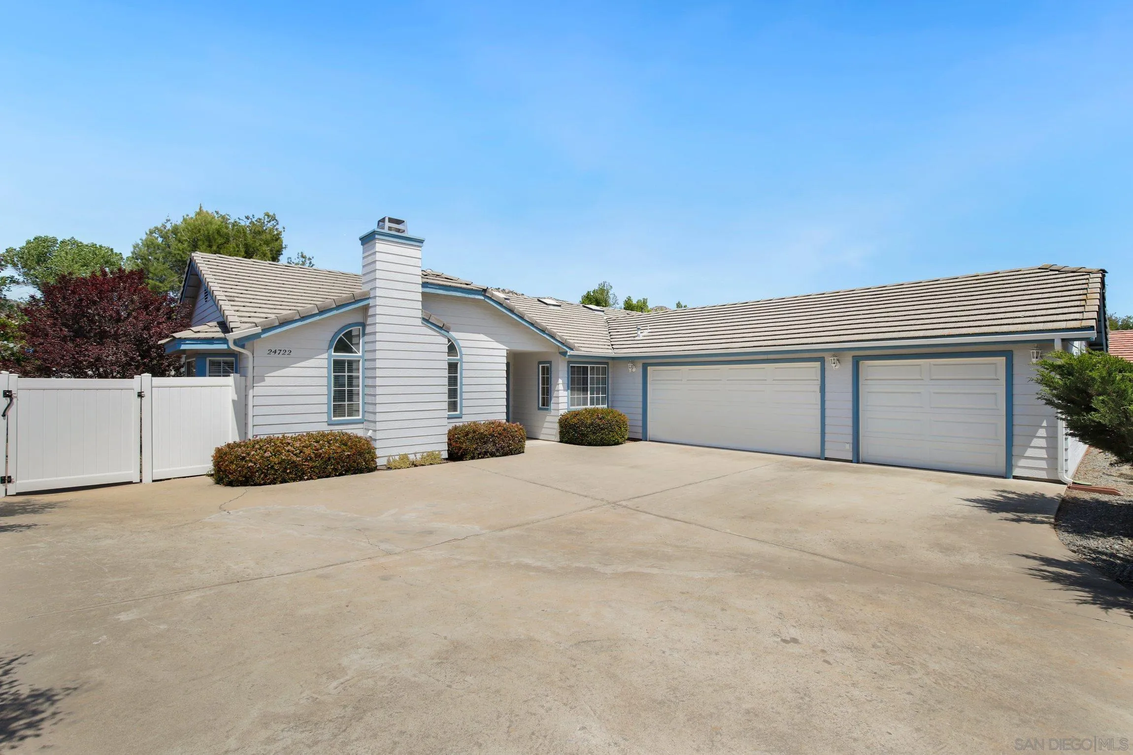 24722 Watt Road Ramona, CA 92065 - Photo 2 of 34 Gallery Image 2